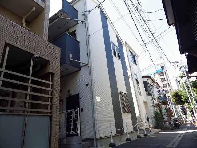 プレシャス白山の外観