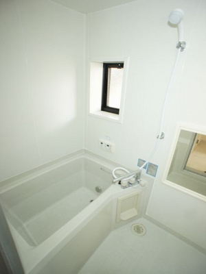 【浴室】 | ラフォーレ・コートA | 追い焚き機能付きです♪