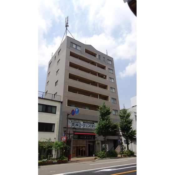 グランドステ－ジの外観