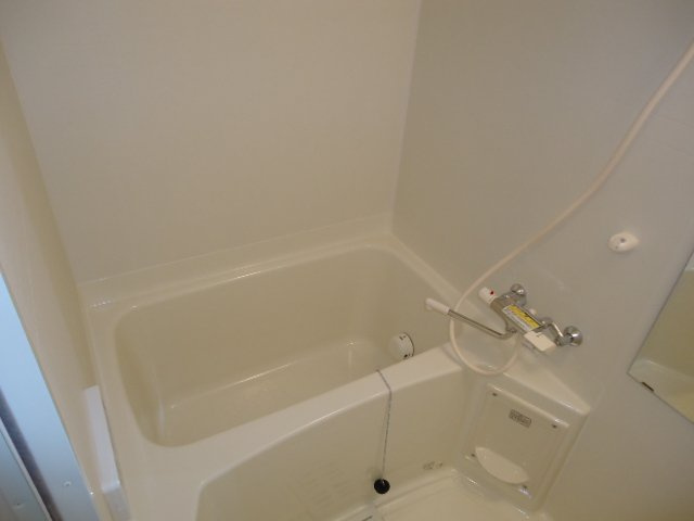 メゾンド・ショコラのその他|浴室乾燥機付きバス