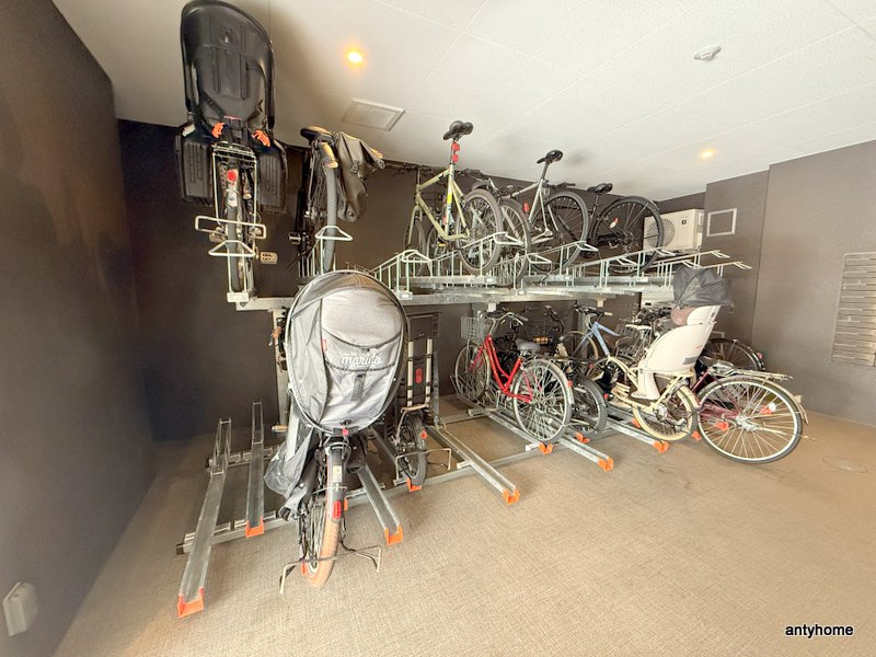Wonnal堺筋本町　仲介手数料無料の駐車場