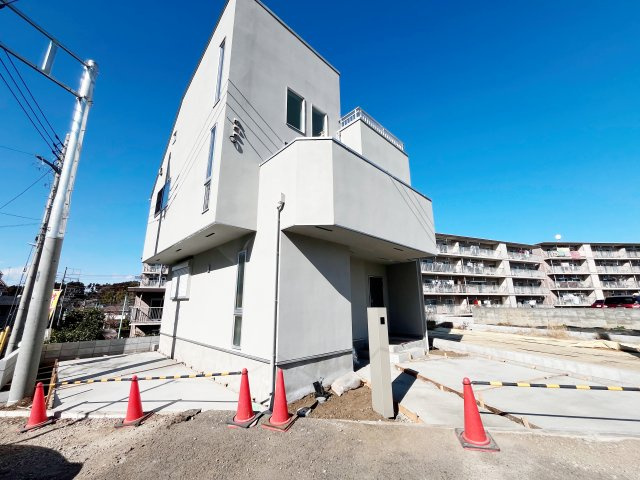 祝：成約済み　八王子市　緑町　新築戸建て の外観|～仲介手数料無料☆八王子ひなた不動産～八王子市緑町　新築戸建て