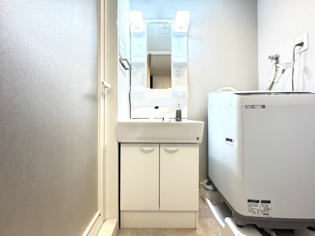 クレヴィスタ柴又の独立洗面台