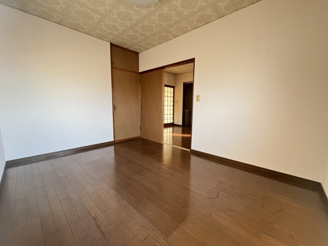 村上貸家の内装