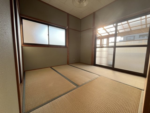 村上貸家の内装