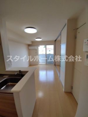 【居間・リビング】 | ぱるタウンＢ | 別部屋写真です。