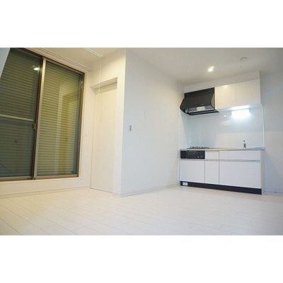 【その他】 | GRANDTIC茶屋ヶ坂 | こちらのリビングで趣味の時間をお楽しみください