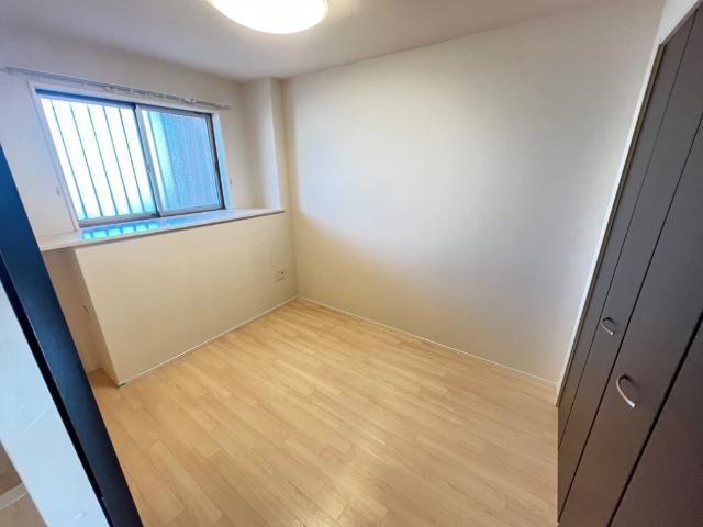 【内装】 | リアン　オキダイ | 洋室