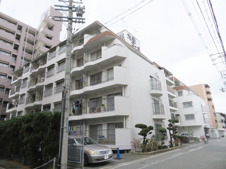 大建コーポ江坂２の外観