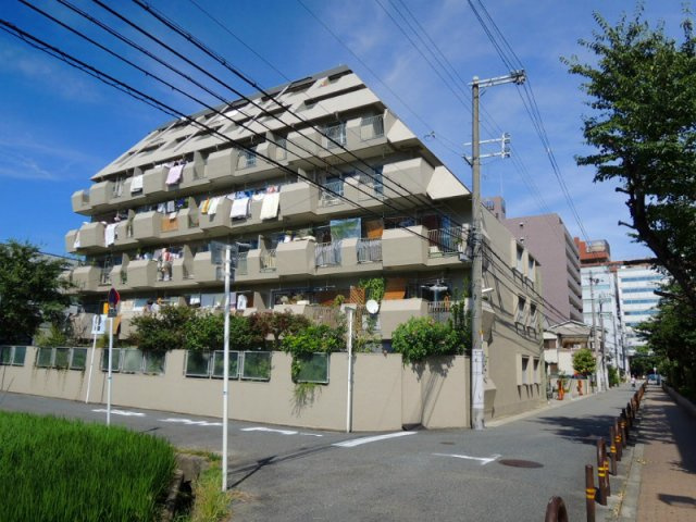 大建コーポ江坂２の外観