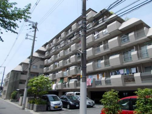 大建コーポ江坂２の外観