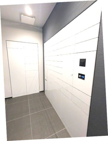 SEASON FLATS上野稲荷町の設備|タッチキーのメールBOXと宅配BOXです