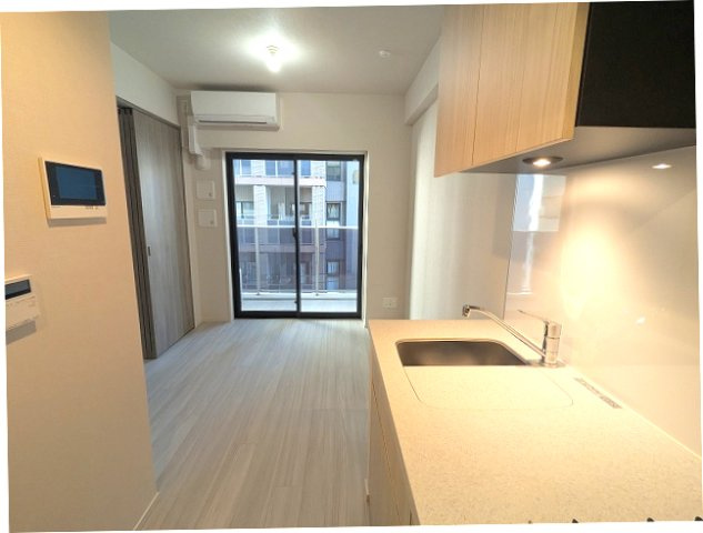 SEASON FLATS上野稲荷町の設備|インターネット無料、エアコン2台付