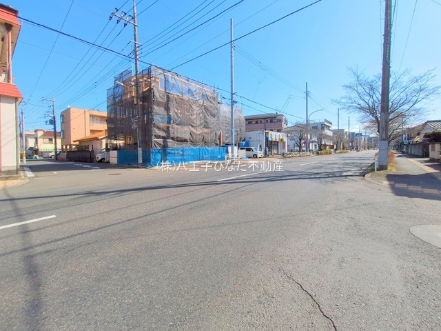 祝：成約済み　八王子市　元本郷町３丁目　新築戸建ての前面道路含む現地写真|～仲介手数料無料☆八王子ひなた不動産～　八王子市元本郷町　新築戸建