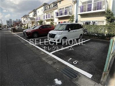 【駐車場】 | コーポラスノベルティＢ棟 | 駐車場があるので、車を買う予定の方も安心です