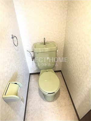 【トイレ】 | コーポラスノベルティＢ棟 | 清潔感のあるトイレです同型タイプ