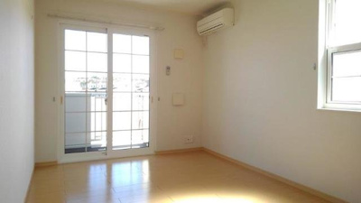 【内装】 | サンプラシ－ド