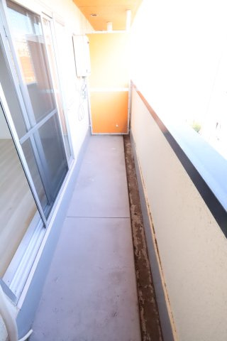 大阪市都島区中野町１丁目の賃貸マンションのバルコニー