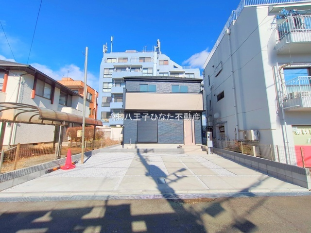 祝：成約済み　八王子市　台町　新築戸建て　４期の駐車場|～仲介手数料無料☆八王子ひなた不動産～　八王子市台町　新築戸建