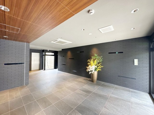 幸court nara　sanjoのロビー