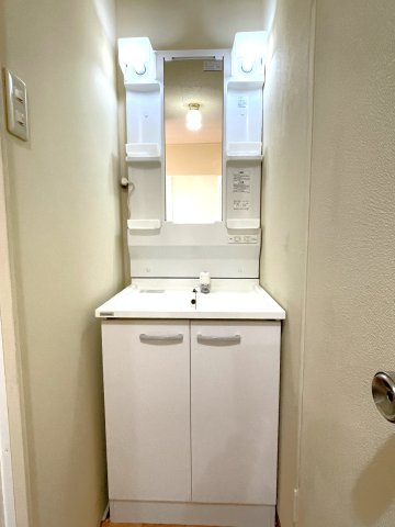 タマコーポ2号棟の洗面所