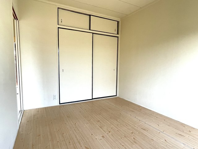 タマコーポ2号棟の洋室