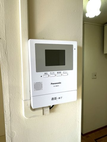 タマコーポ2号棟のセキュリティ|TVモニター付インターフォン