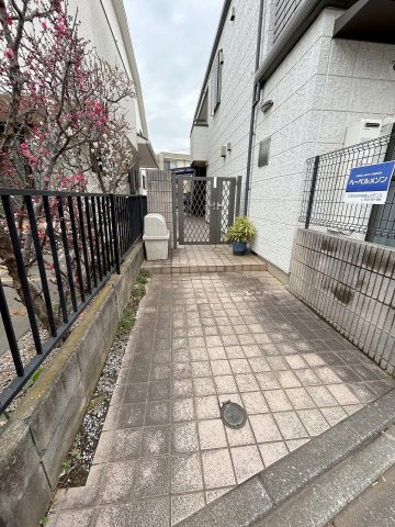 ル・パティオのエントランス|共用部アプローチ