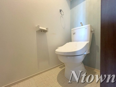 【トイレ】 | GRANDTICスリジェ | 清潔感のあるトイレです