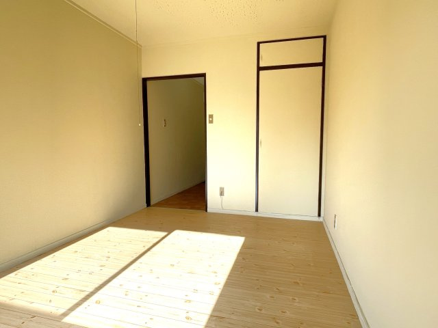 タマコーポⅠの洋室