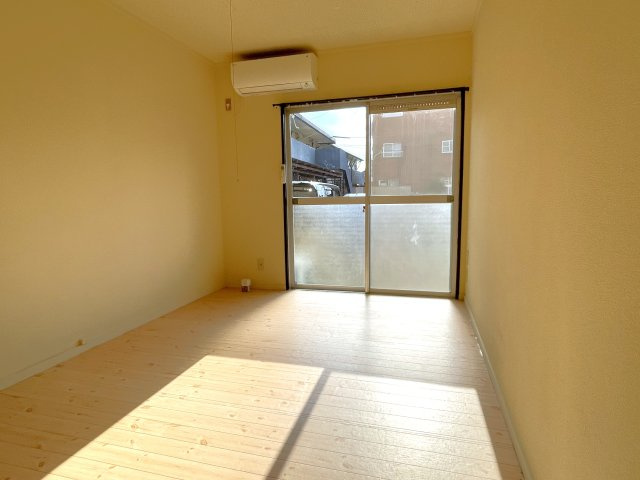 タマコーポⅠの洋室