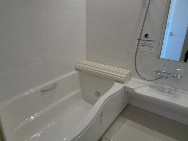 サニーコート戸塚の浴室|【イメージ写真】同仕様バスルーム