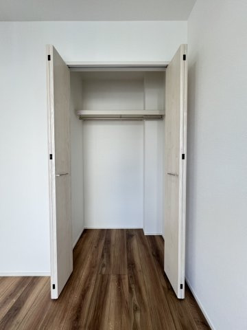 八幡町建売住宅の収納