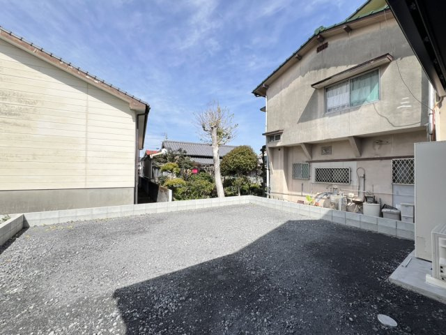 八幡町建売住宅の庭