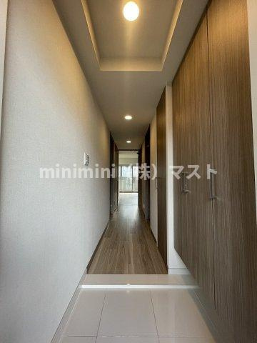 プレサンスロジェ桜川の玄関|別部屋参考写真