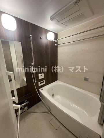 プレサンスロジェ桜川の浴室|別部屋参考写真