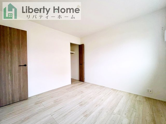 神栖市若松中央5丁目24-1期　新築戸建　2号棟の寝室