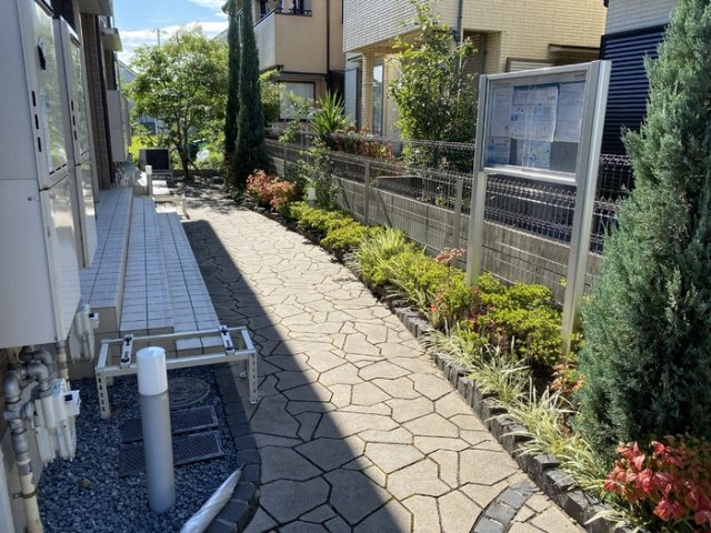ラフィーネ（大津区北天満）のエントランス