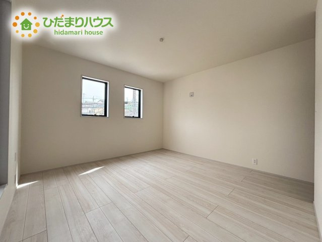 寄居町　第1　新築一戸建て　リーブルガーデン　01の寝室|ゆったり広々10.5帖の主寝室!(^^)!

