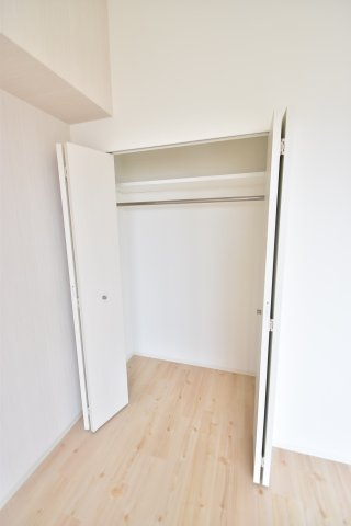 大阪市城東区蒲生２丁目の賃貸マンションの収納