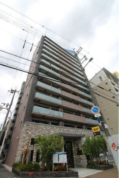 レオングラン新大阪レジデンスの外観