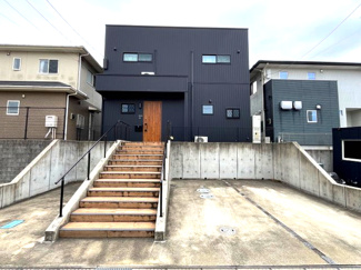 【外観】 | ブラックを基調としたスタイリッシュな外観！