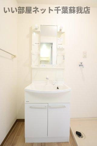 カサベルデ　Ａの独立洗面台|使いやすい独立洗面台です