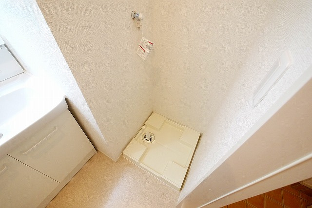ＡＬＨＯＵＳＥ南城戸の設備|室内洗濯機置き場