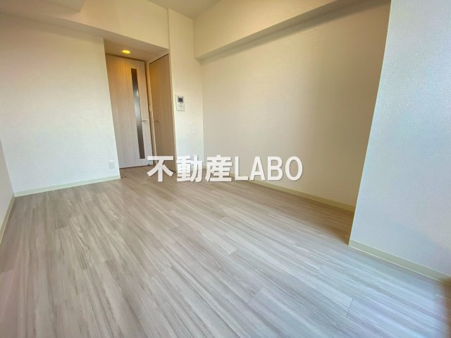 プレサンスOSAKA DOMECITY クロスティの内装