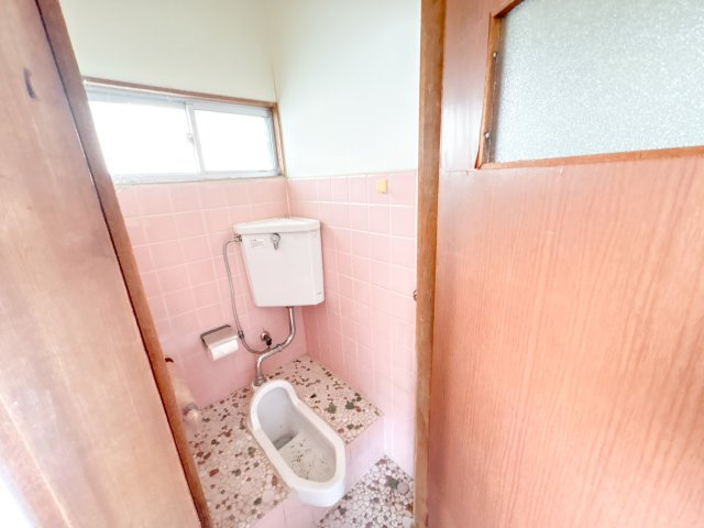 児島アパートのトイレ