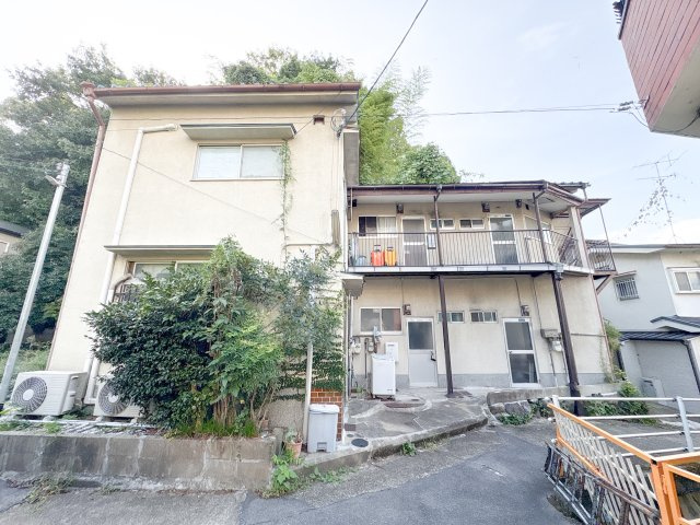 児島アパートの外観