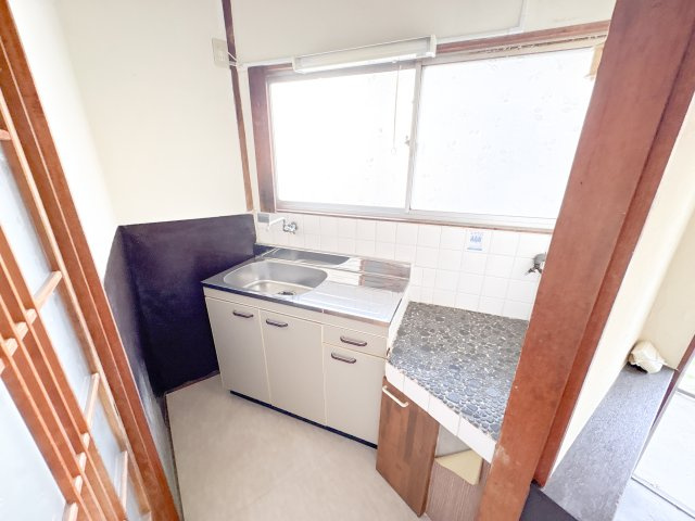 児島アパートのキッチン