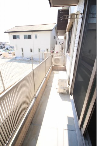 フィカーサ大久保のバルコニー|※お部屋により仕様が異なる場合があります※