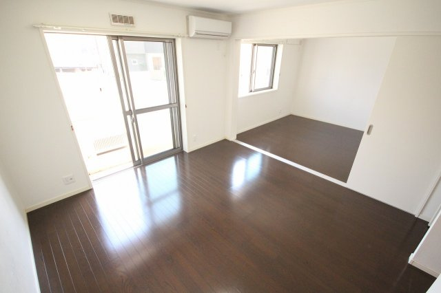 フィカーサ大久保の居間・リビング|※お部屋により仕様が異なる場合があります※